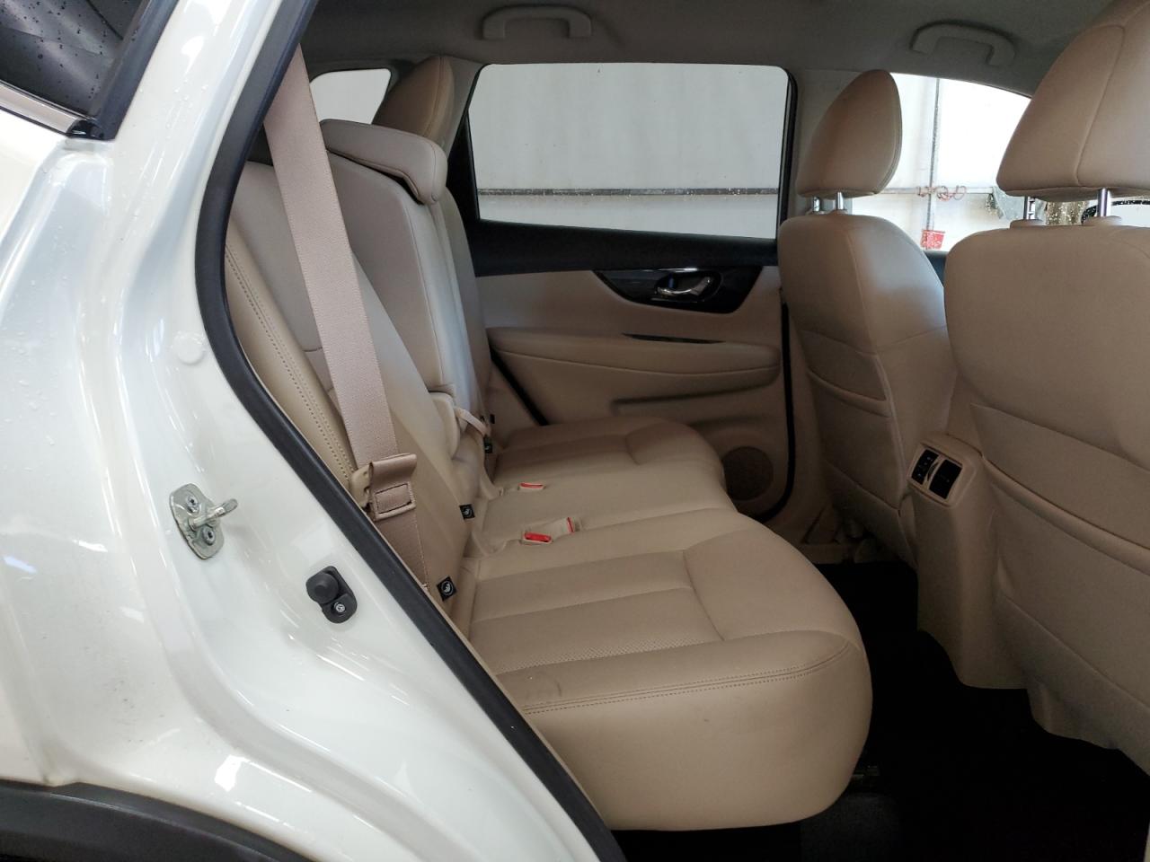 2017 Nissan Rogue S VIN: JN8AT2MV7HW279828 Lot: 64822254