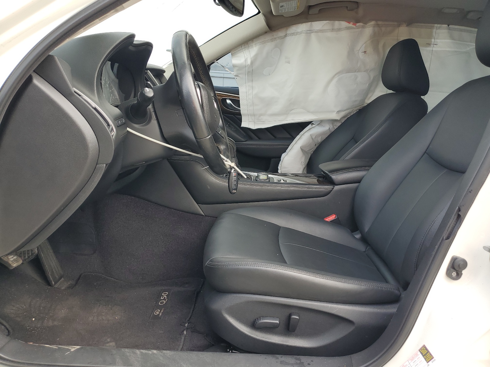 JN1EV7AP3KM516251 2019 Infiniti Q50 Luxe