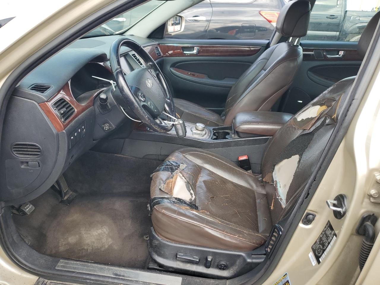 2009 Hyundai Genesis 3.8L VIN: KMHGC46E99U038828 Lot: 62988714