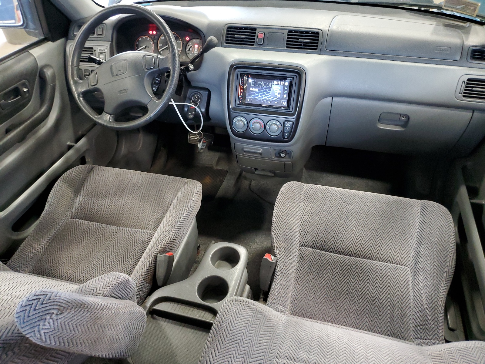 JHLRD1859VC058313 1997 Honda Cr-V Lx