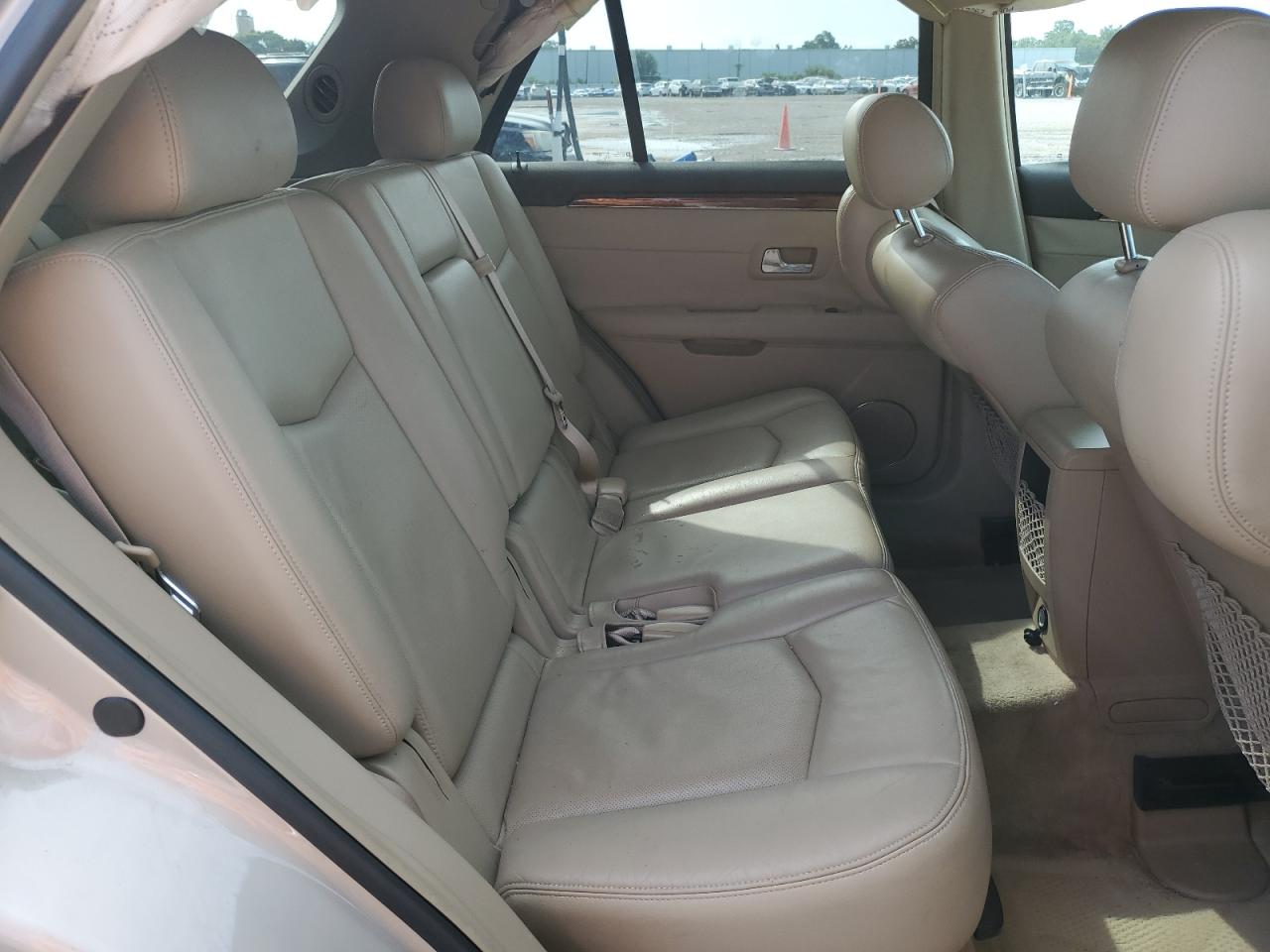 2007 Cadillac Srx VIN: 1GYEE637170145992 Lot: 64817044