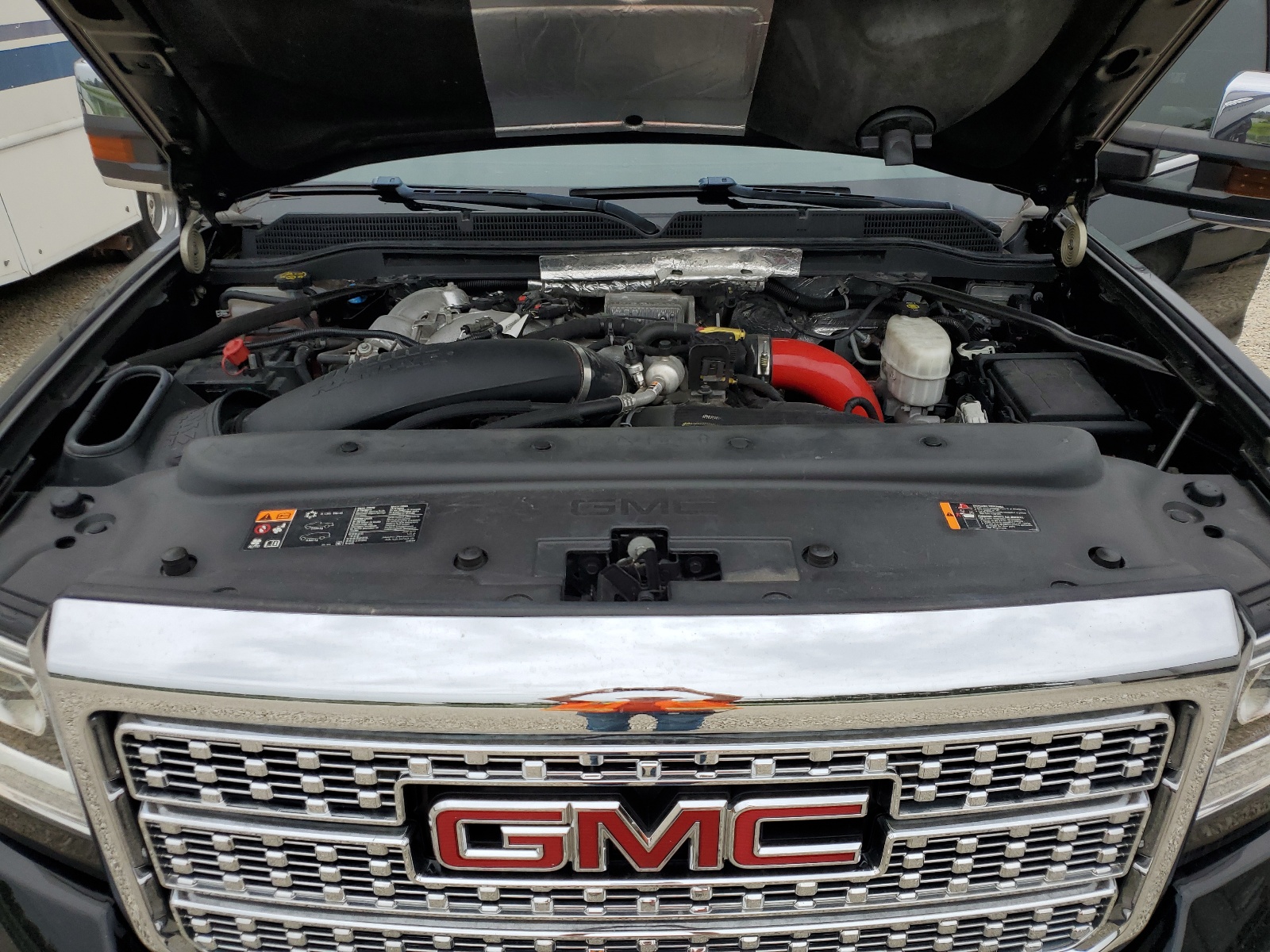 1GT42WEY7KF125946 2019 GMC Sierra K3500 Denali