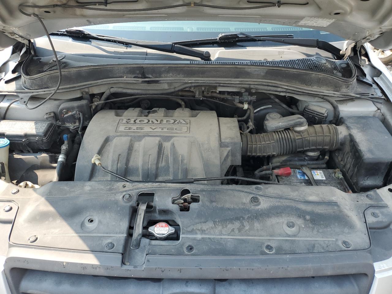 2005 Honda Pilot Exl VIN: 5FNYF18615B037972 Lot: 64214814