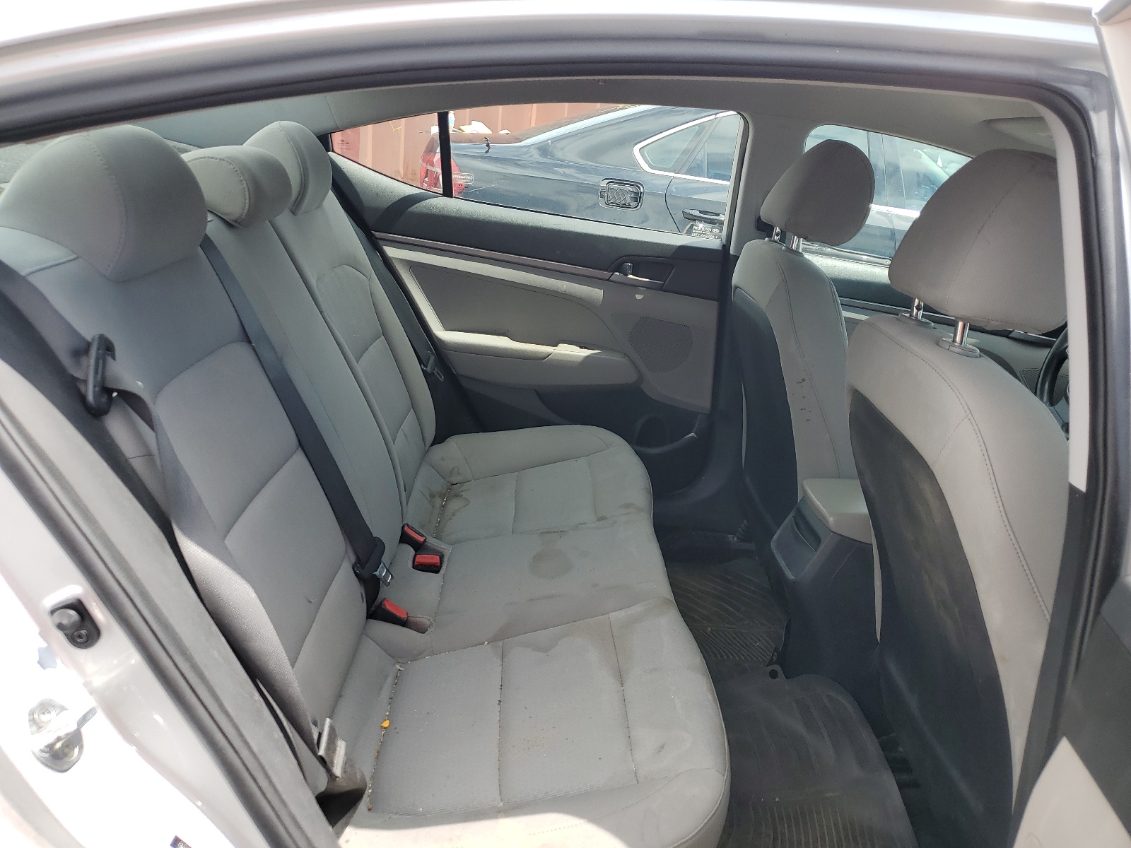 5NPD74LF2HH147486 2017 Hyundai Elantra Se