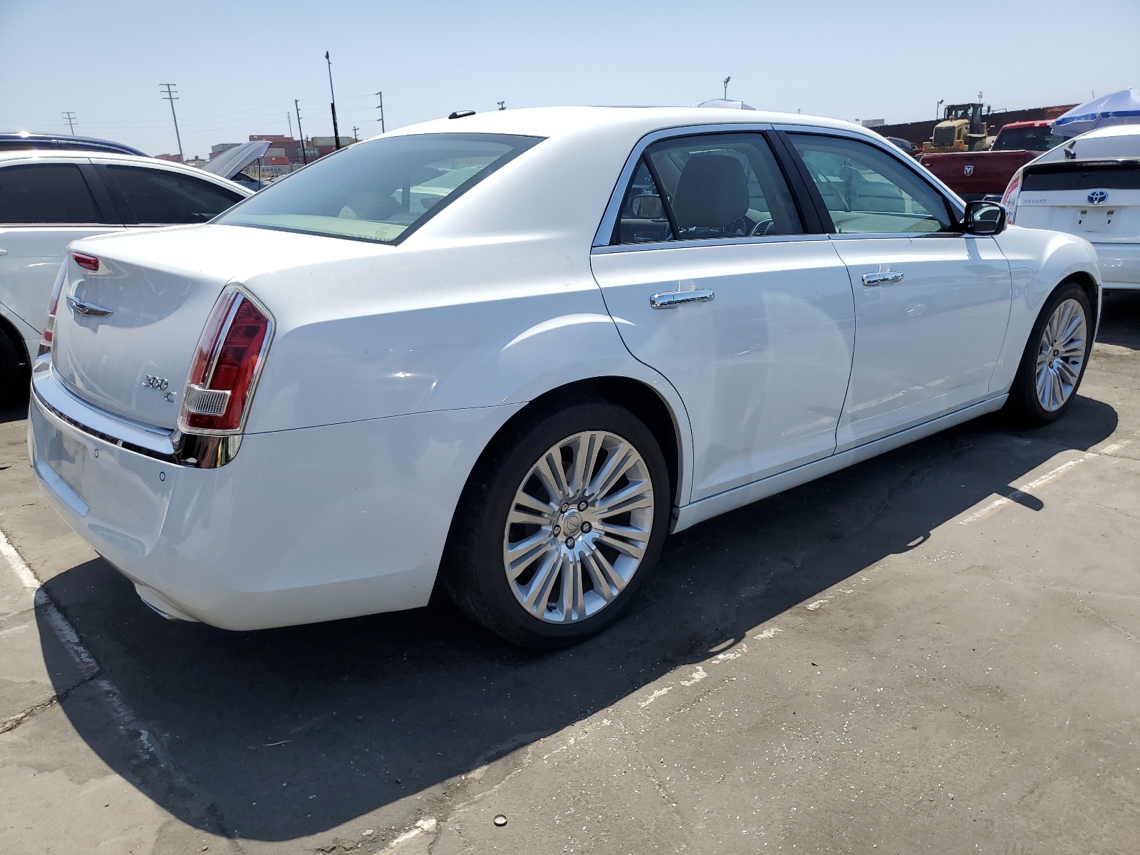 2013 Chrysler 300C vin: 2C3CCAET1DH573475