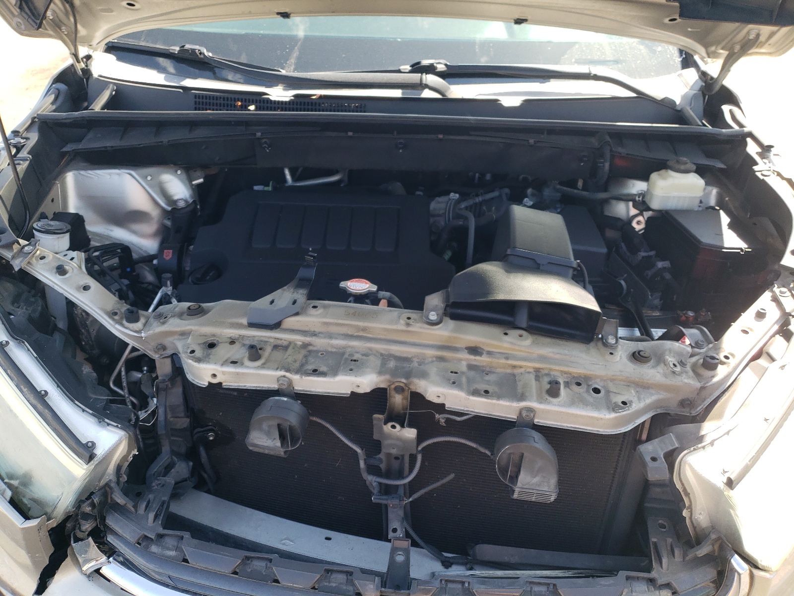 5TDKKRFH1GS136228 2016 Toyota Highlander Xle