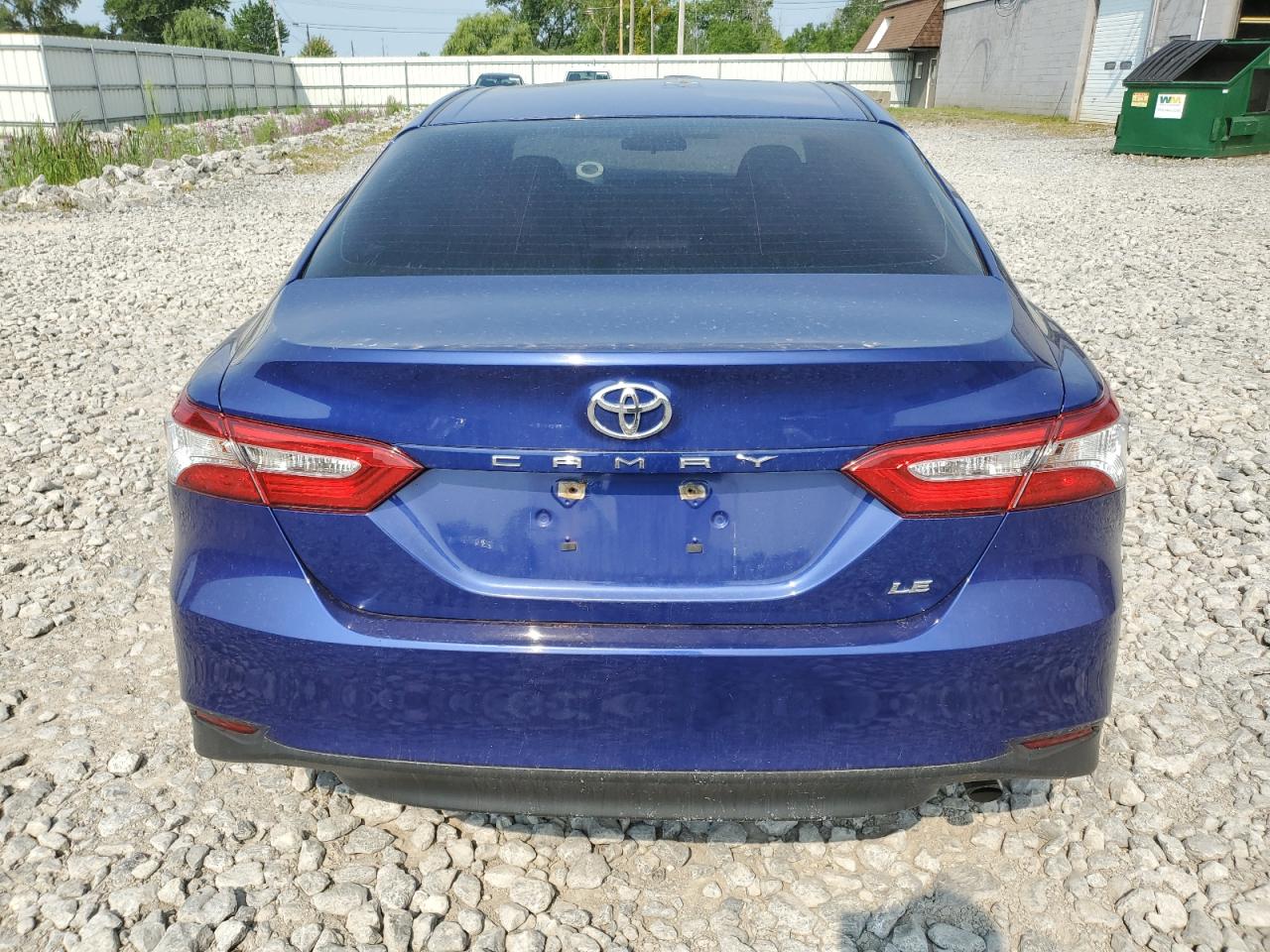 4T1B11HK3JU510205 2018 Toyota Camry L