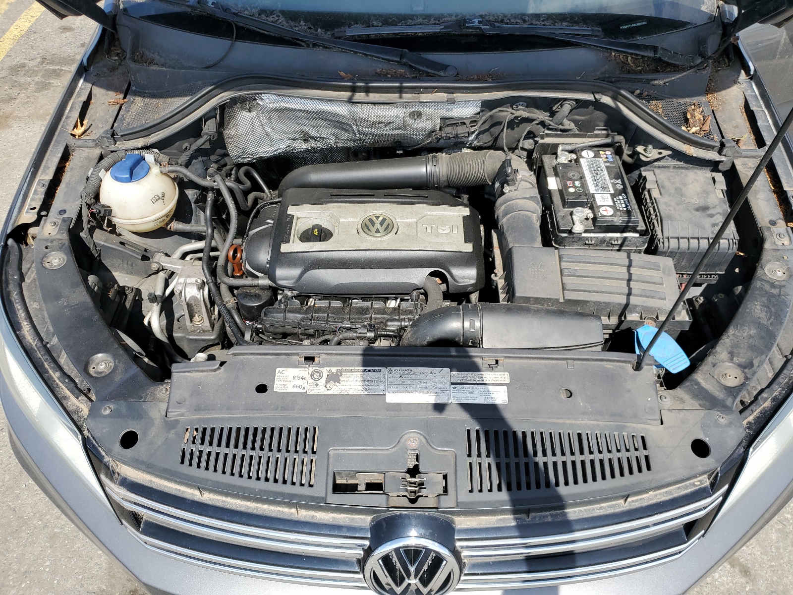 2012 Volkswagen Tiguan S vin: WVGBV7AX3CW000862