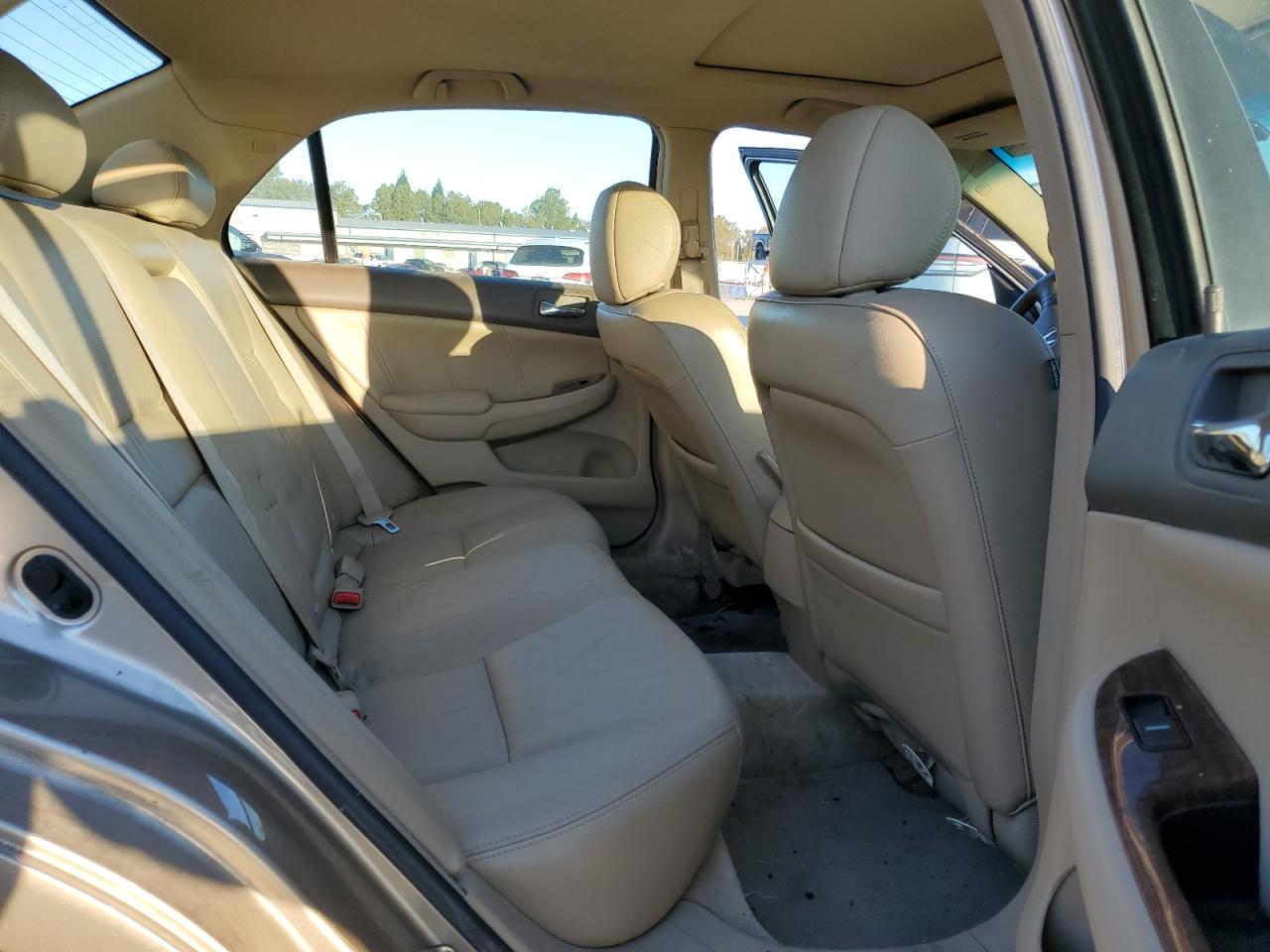 2007 Honda Accord - Image 10