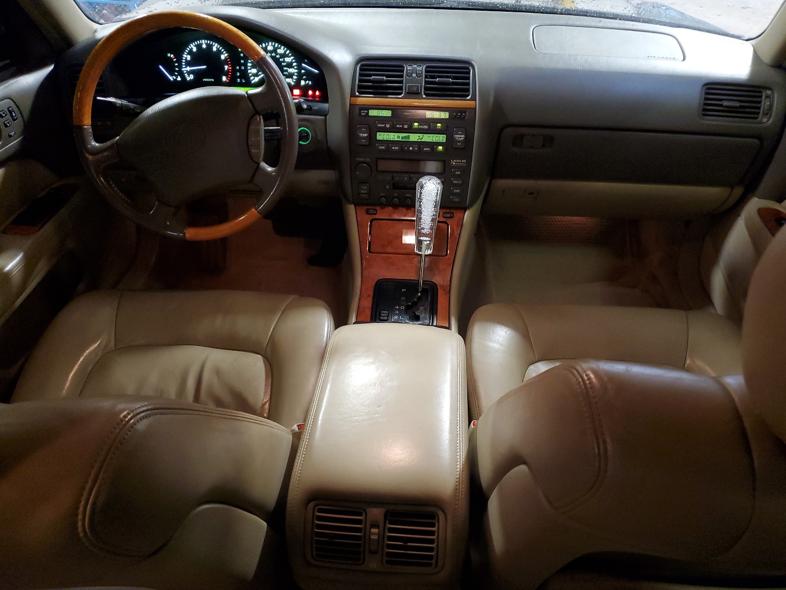 JT8BH28F1Y0179018 2000 Lexus Ls 400