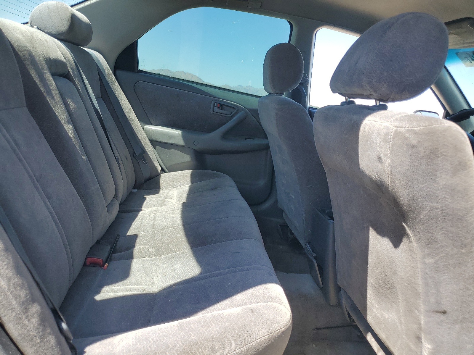 JT2BF22KXX0177563 1999 Toyota Camry Le