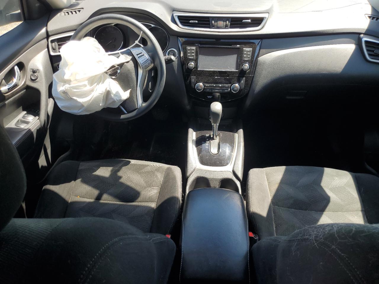 2015 Nissan Rogue S VIN: 5N1AT2MV8FC869462 Lot: 61667484