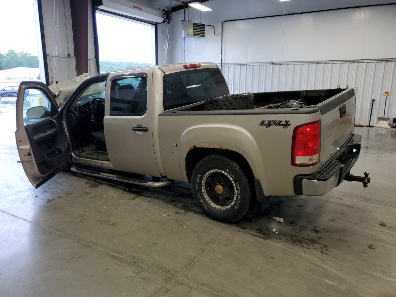 2008 GMC Sierra K1500 VIN: 2GTEK13M081155989 Lot: 63914234