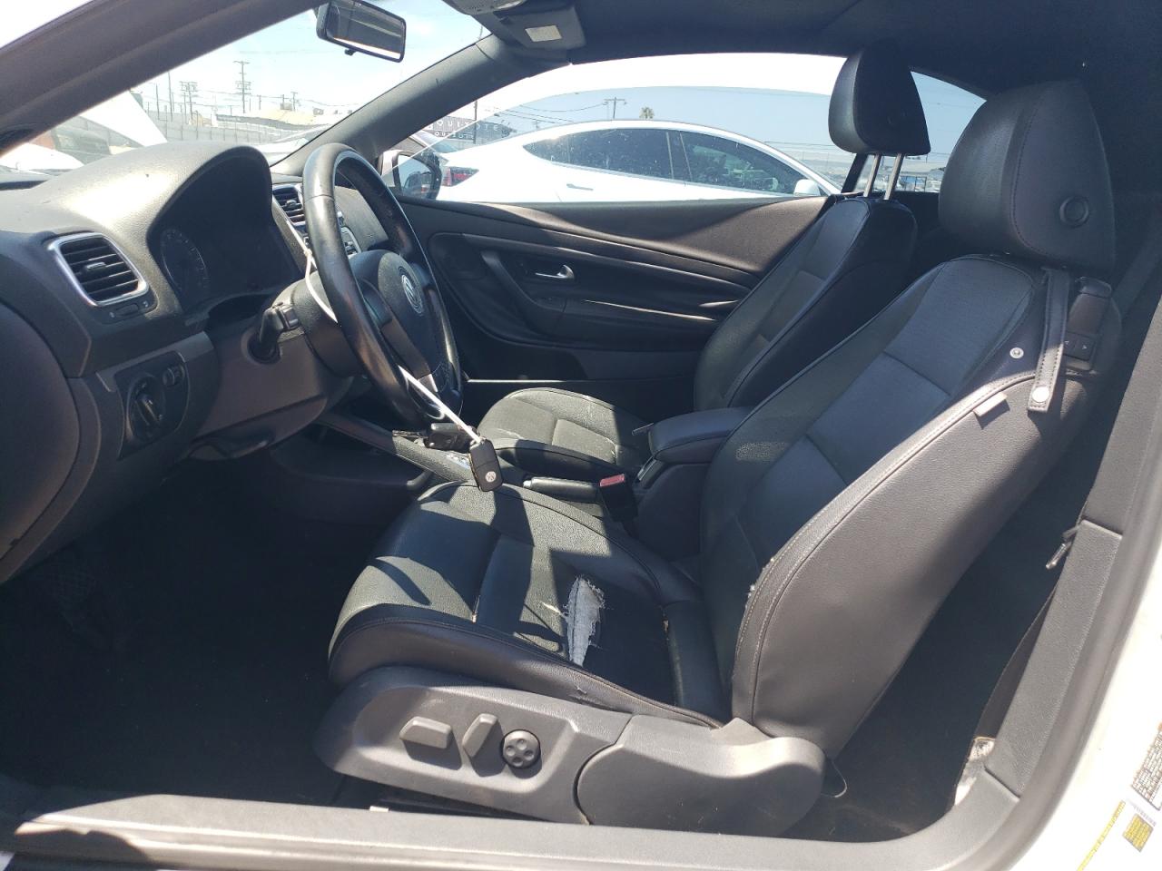 2009 Volkswagen Eos Turbo VIN: WVWBA71F69V015376 Lot: 63725334