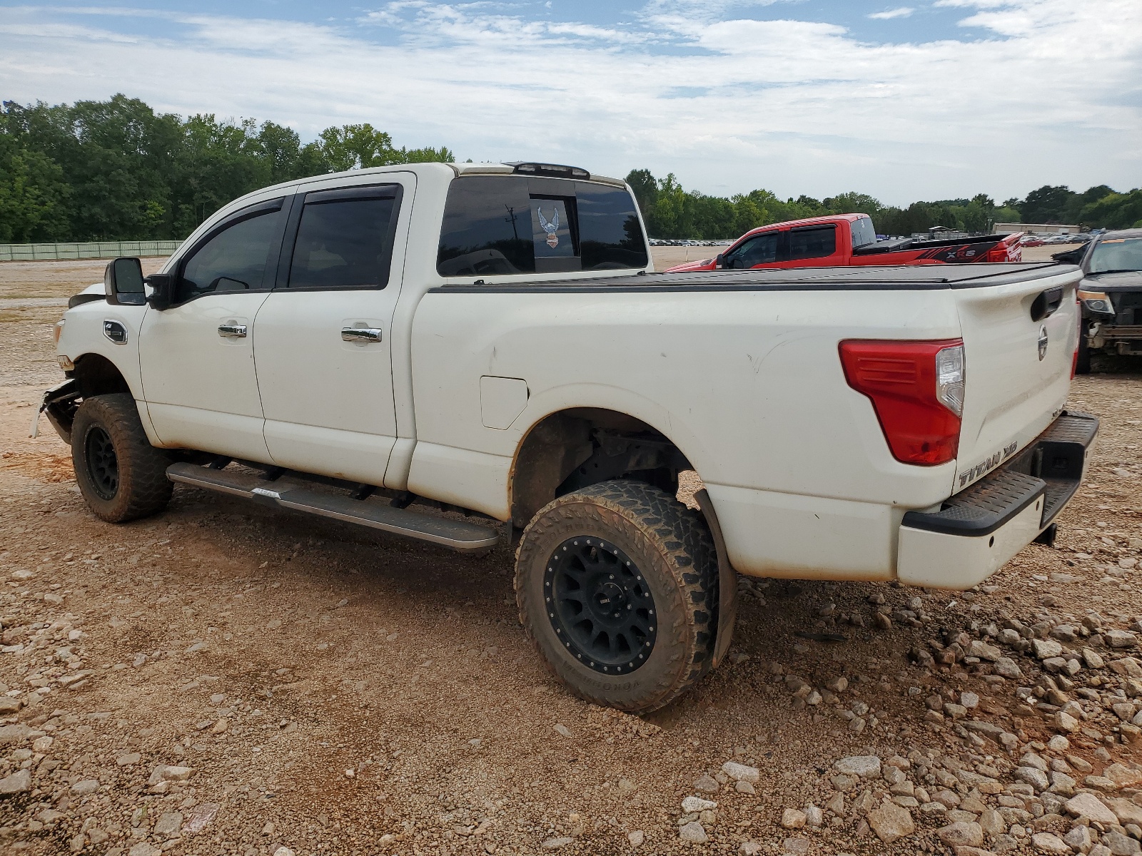 2016 Nissan Titan Xd Sl vin: 1N6BA1F45GN512708