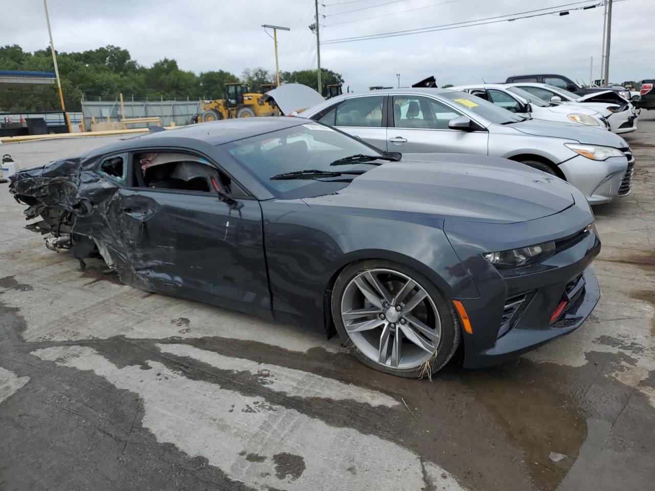 VIN 1G1FB1RX3J0101053 2018 CHEVROLET CAMARO no.4