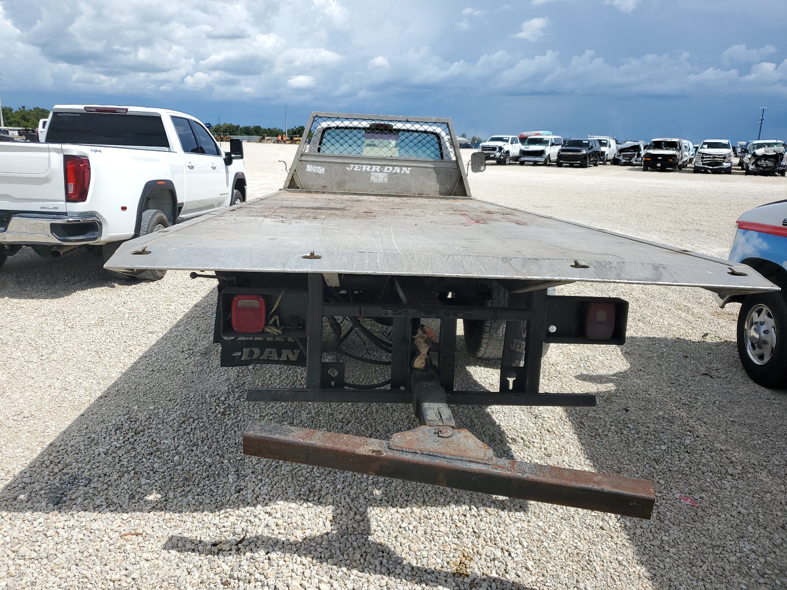 2FDLF47M7RCA13163 1994 Ford F Super Duty