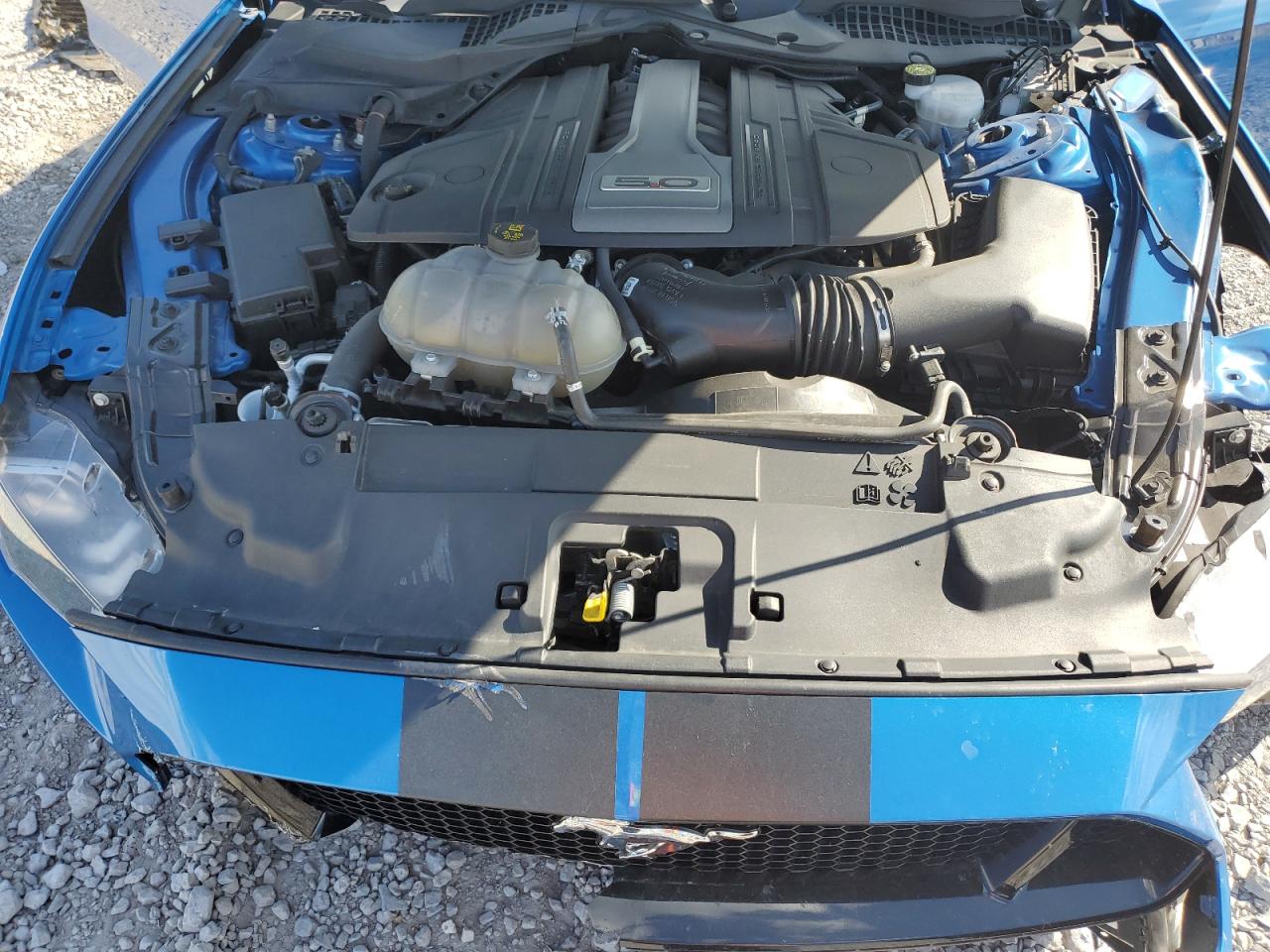 2020 Ford Mustang - Image 11