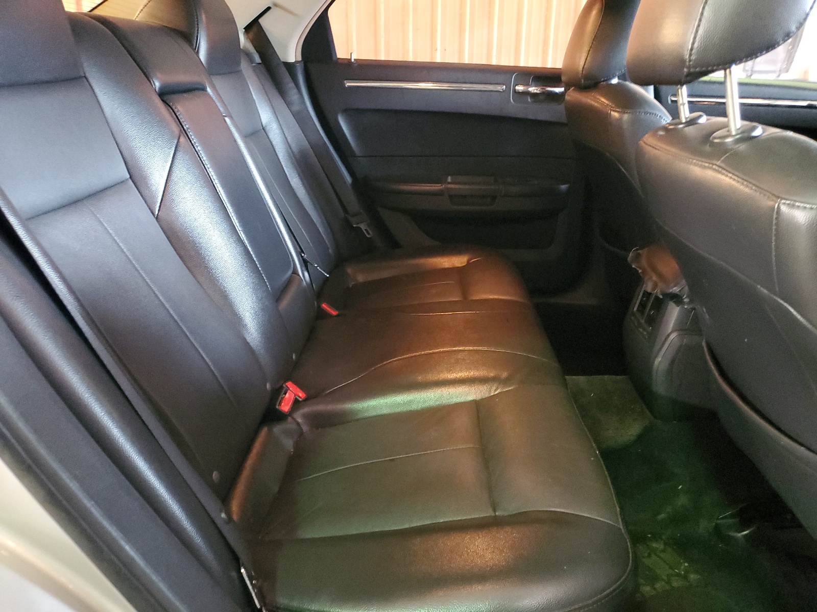 2C3CA5CV4AH250017 2010 Chrysler 300 Touring