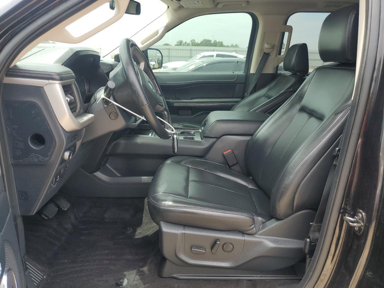 2022 Ford Expedition - Image 7