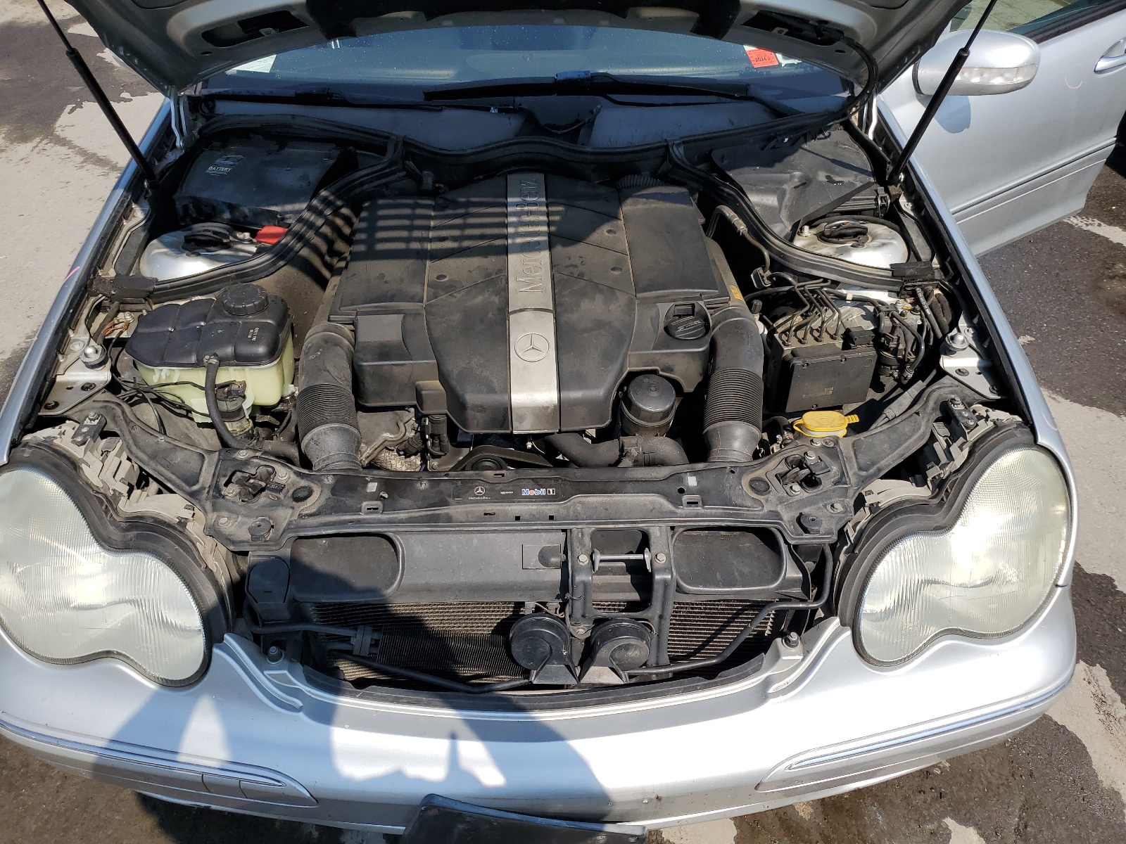 WDBRF61J62F274723 2002 Mercedes-Benz C 240