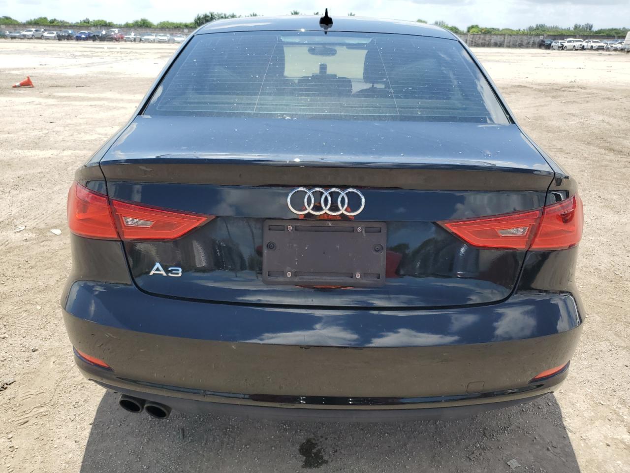 2015 Audi A3 Premium Plus VIN: WAUCCGFF1F1005541 Lot: 64300564