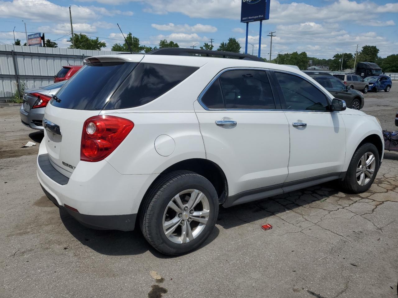 2012 Chevrolet Equinox - Image 3
