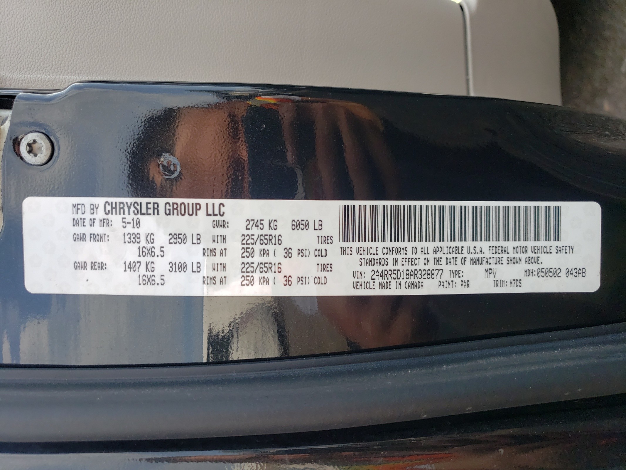 2A4RR5D18AR328877 2010 Chrysler Town & Country Touring