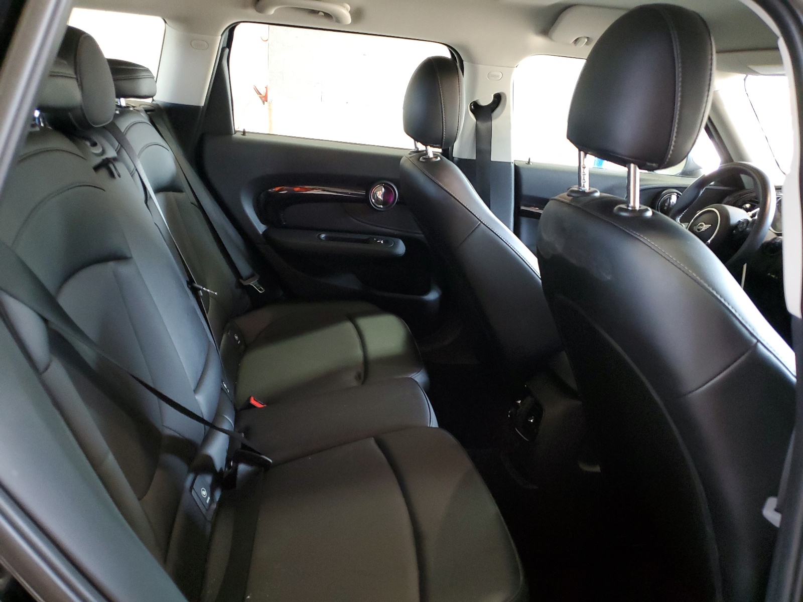 WMWLN5C50H2E31747 2017 Mini Cooper Clubman