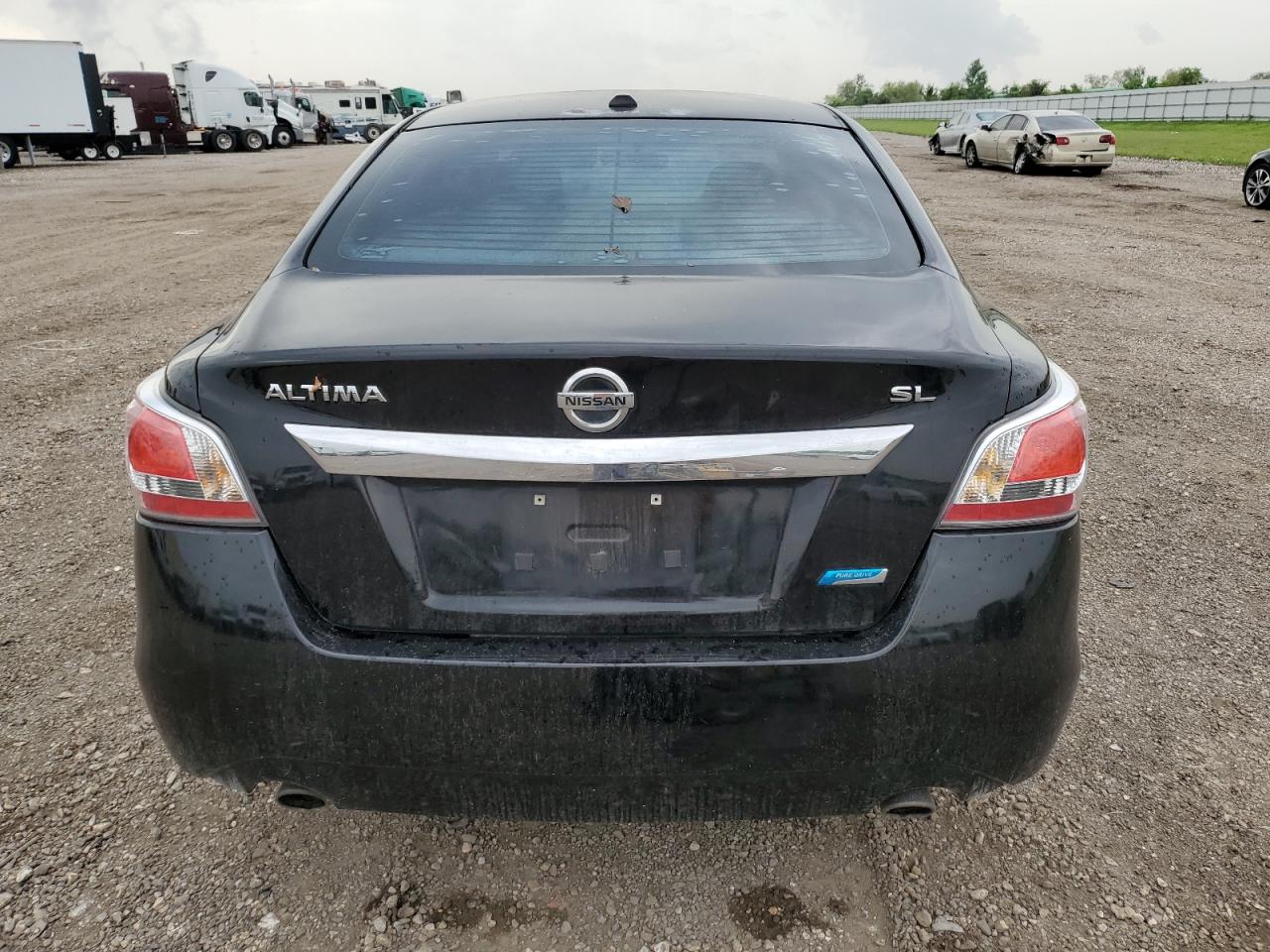 1N4AL3AP3EC413891 2014 Nissan Altima 2.5