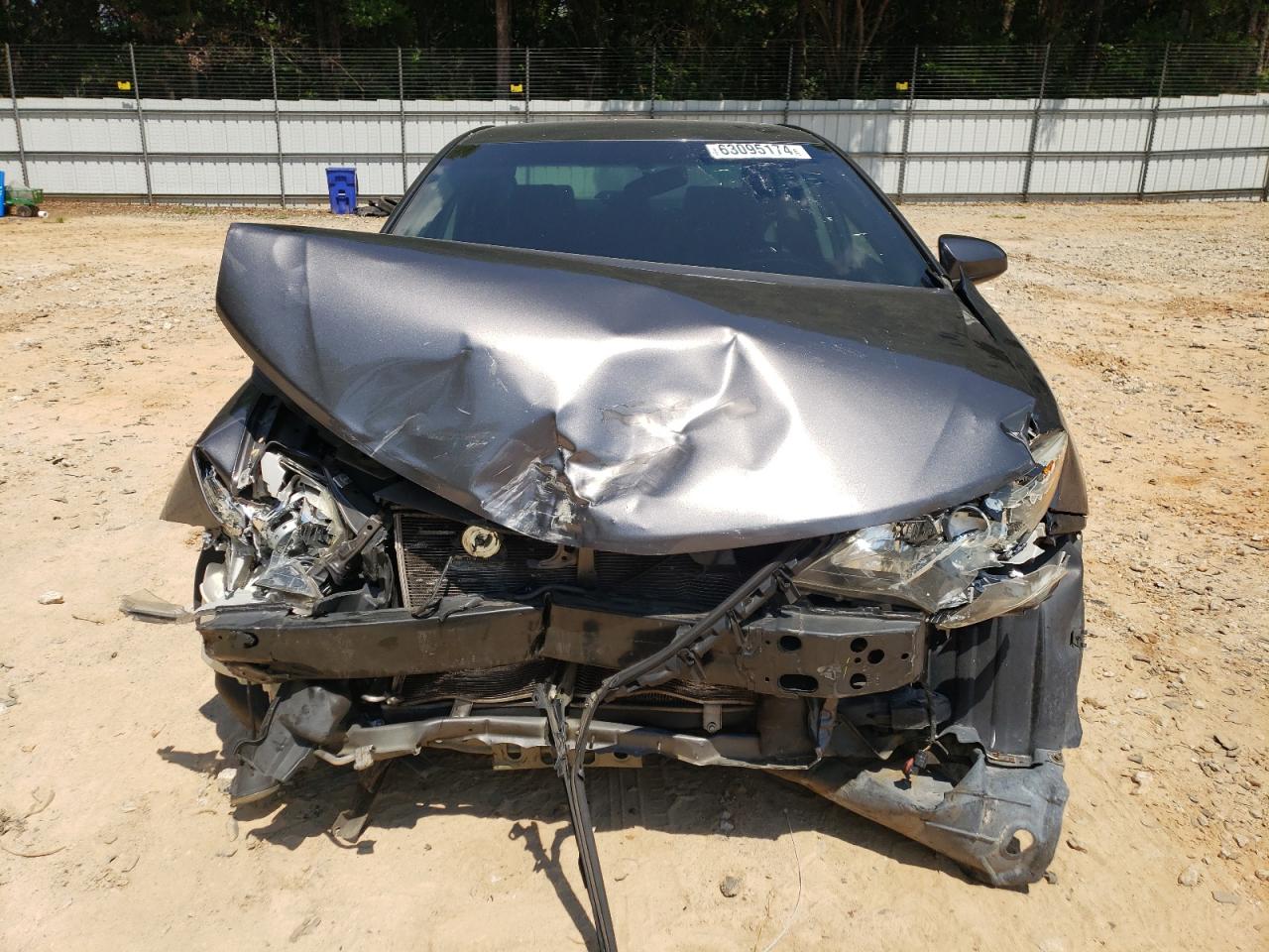 2014 Toyota Camry - Image 5