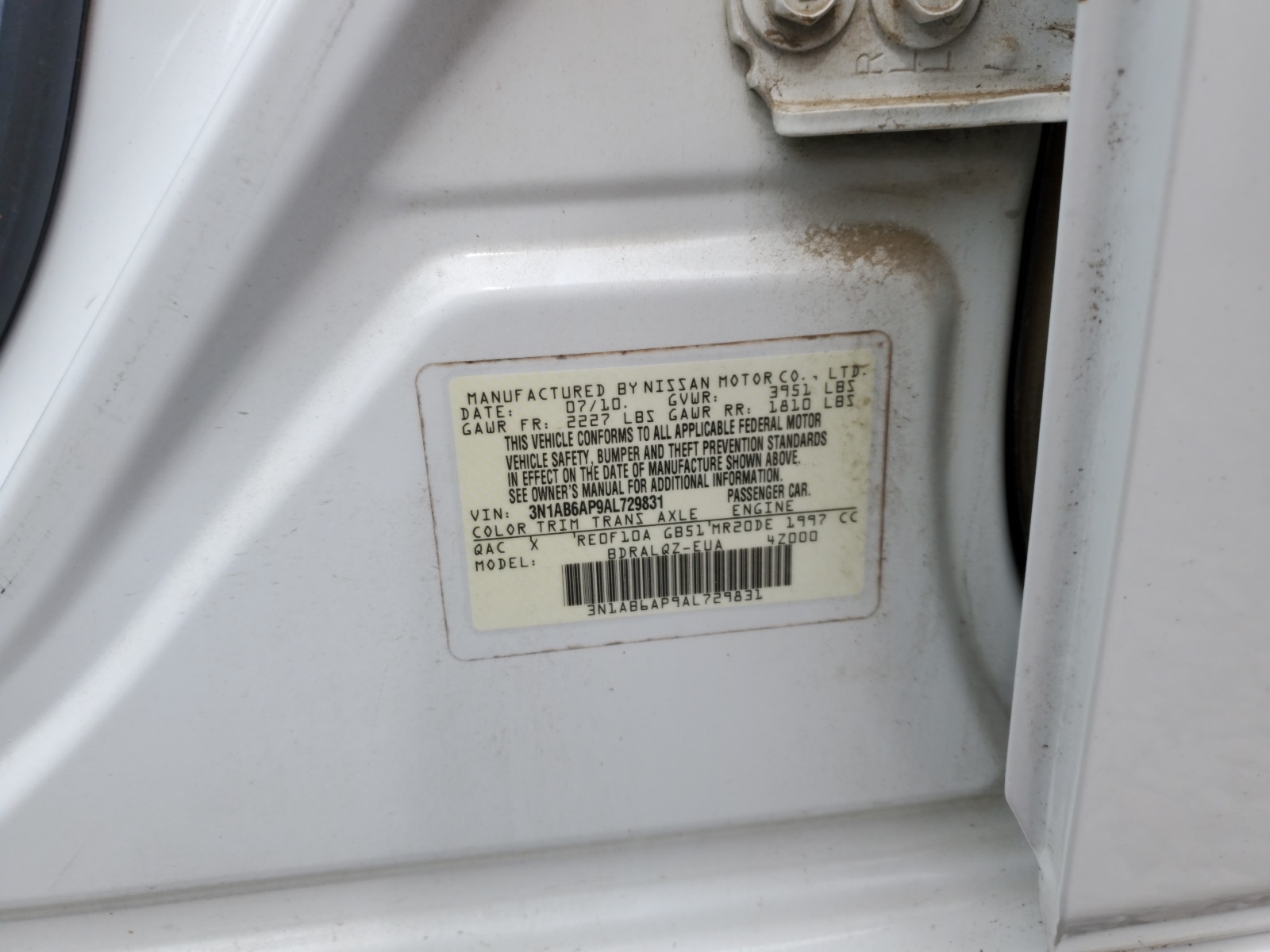 3N1AB6AP9AL729831 2010 Nissan Sentra 2.0