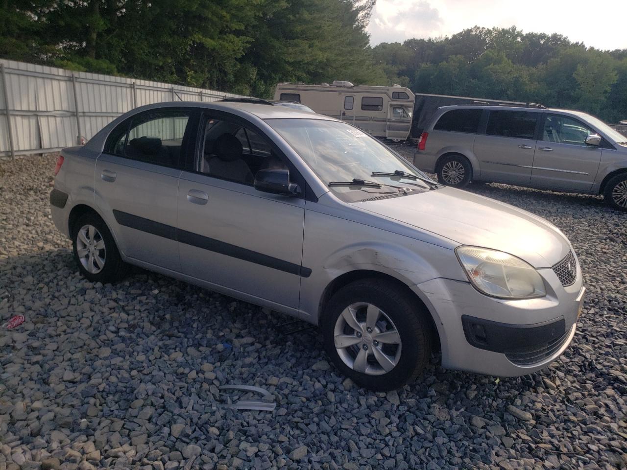 2008 Kia Rio Base VIN: KNADE123986383703 Lot: 61816674