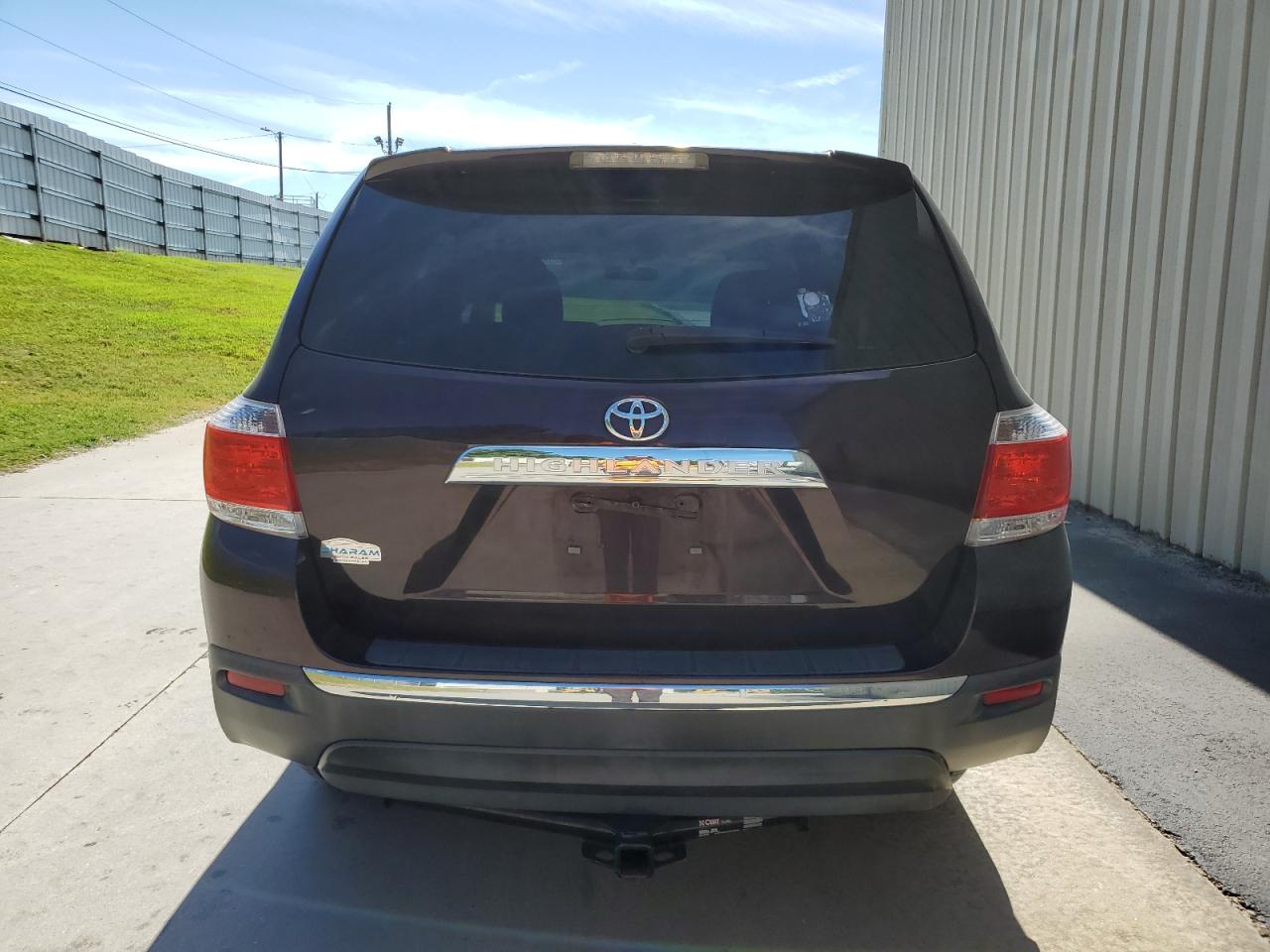 5TDZA3EH6CS022168 2012 Toyota Highlander Base