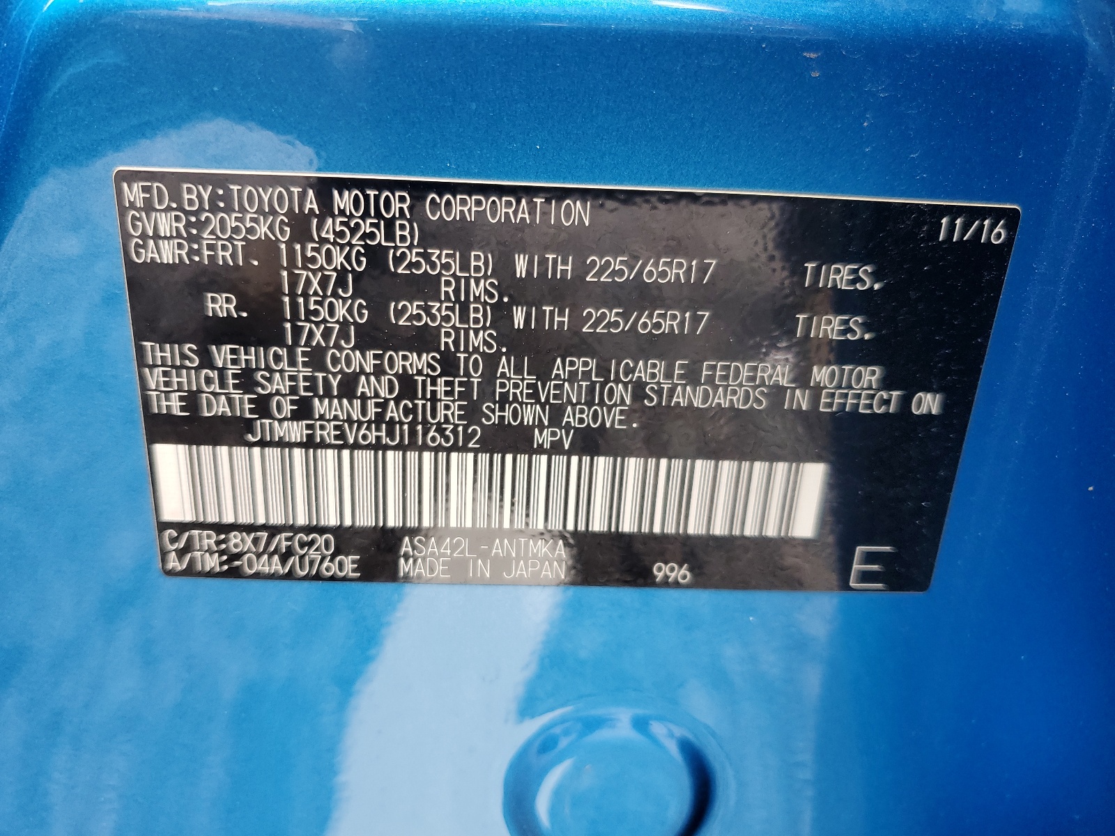 JTMWFREV6HJ116312 2017 Toyota Rav4 Xle