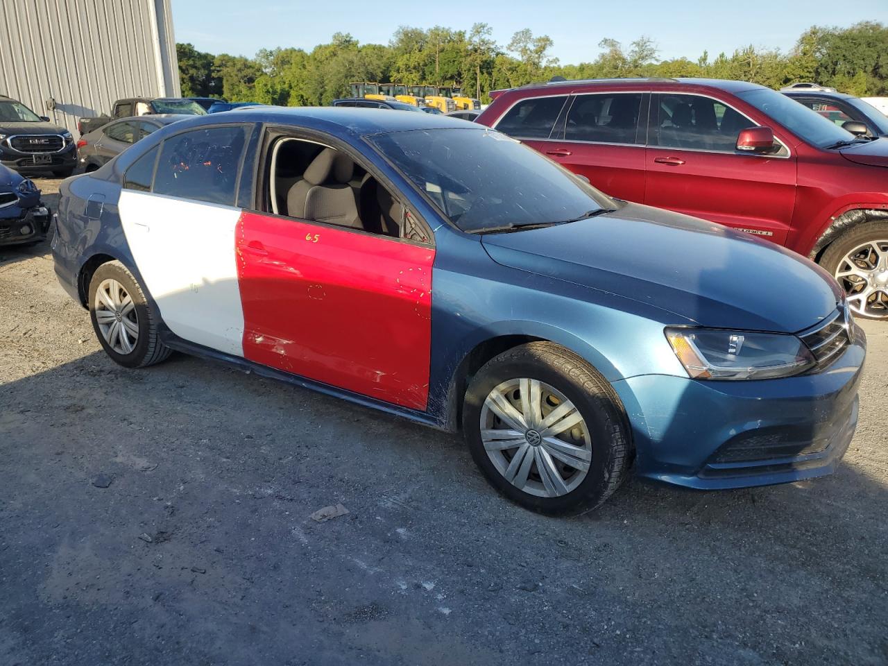 2017 Volkswagen Jetta - Image 4