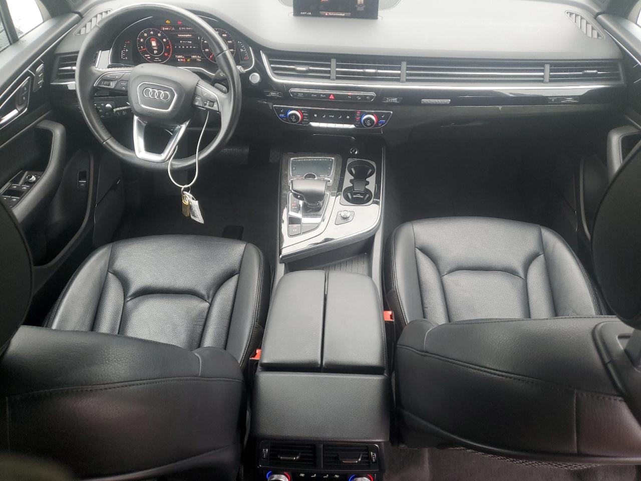 WA1VAAF71JD024633 2018 Audi Q7 Prestige