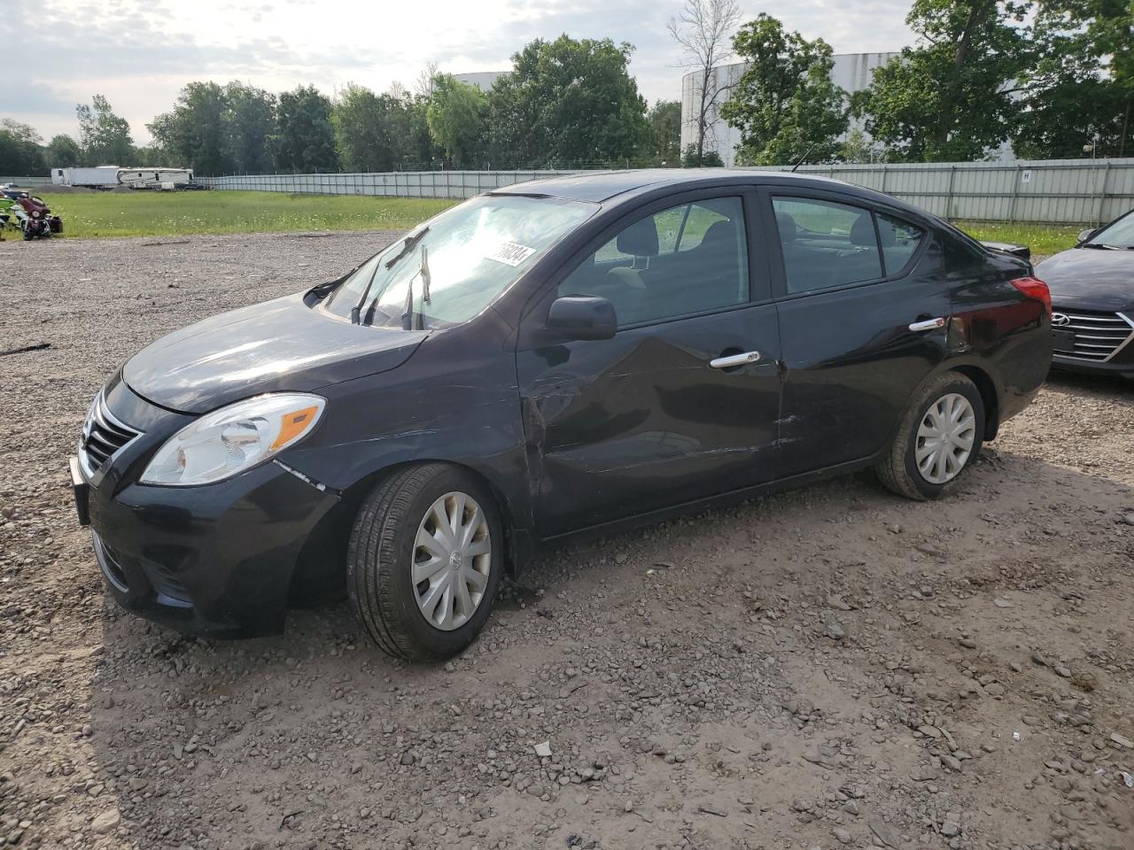 VIN 3N1CN7AP6DL858829 2013 NISSAN VERSA no.1