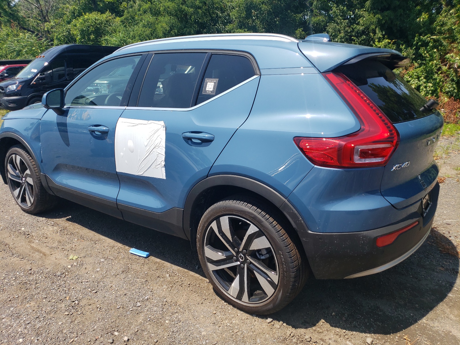 2024 Volvo Xc40 Ultimate vin: YV4L12UF1R2255534