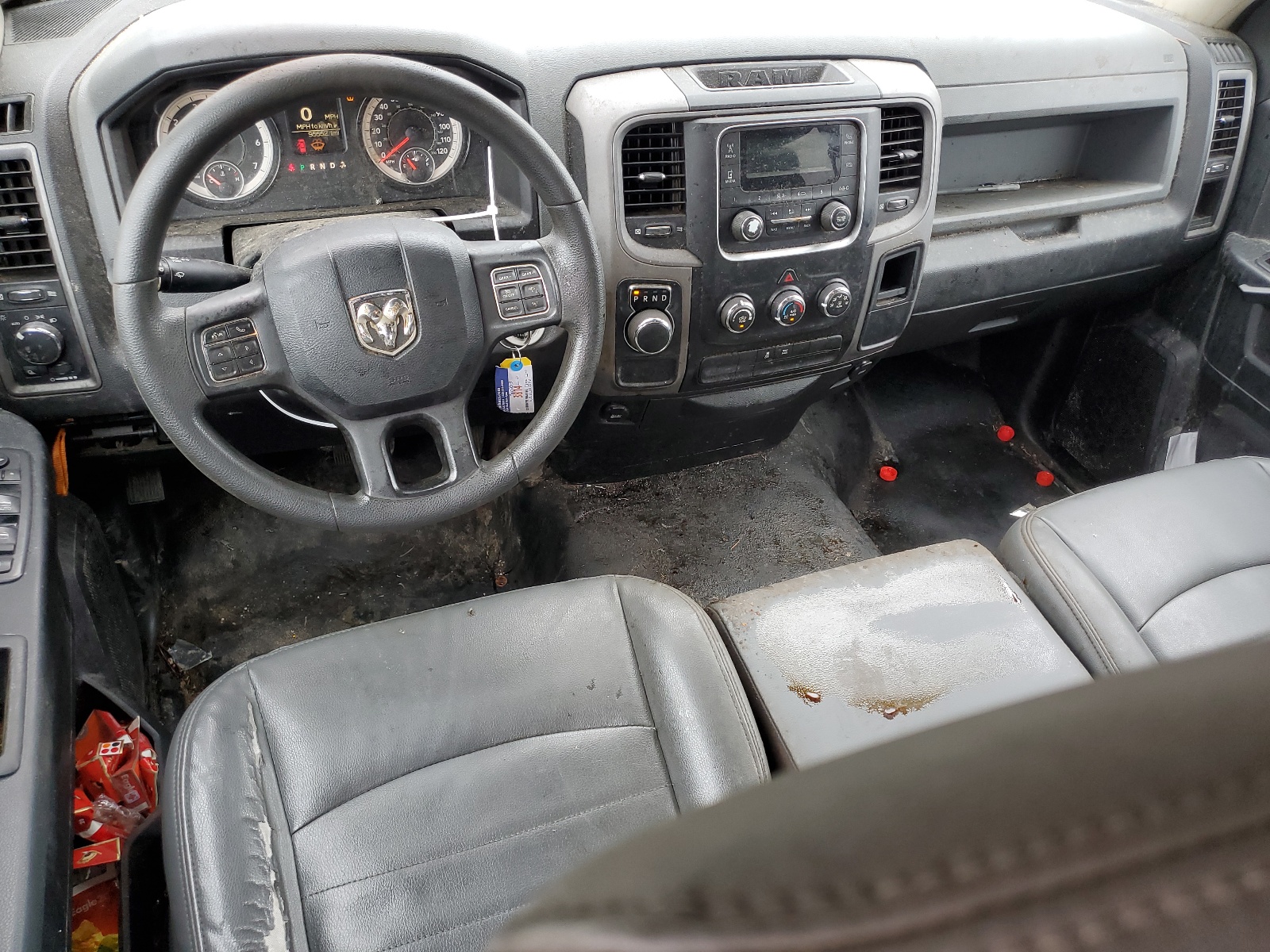 1C6RR6FT2JS322606 2018 Ram 1500 St