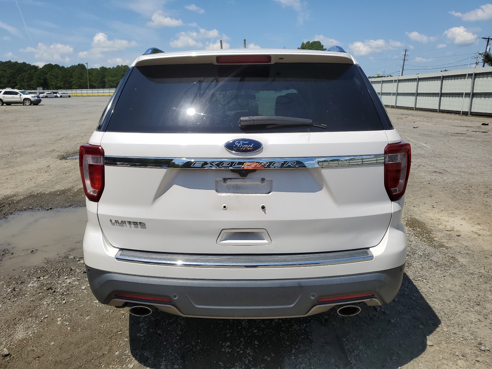 1FM5K7F88JGA16215 2018 Ford Explorer Limited