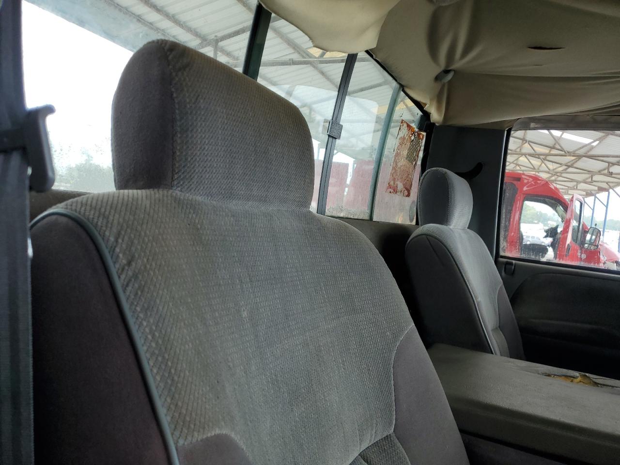 1994 Dodge Ram 1500 VIN: 3B7HF16Z8RM516615 Lot: 63083224