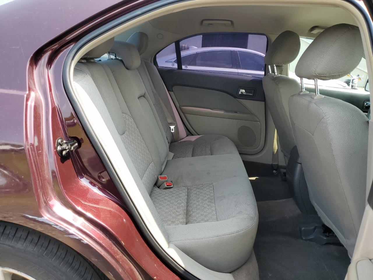 2011 Ford Fusion S VIN: 3FAHP0GAXBR322277 Lot: 63020644