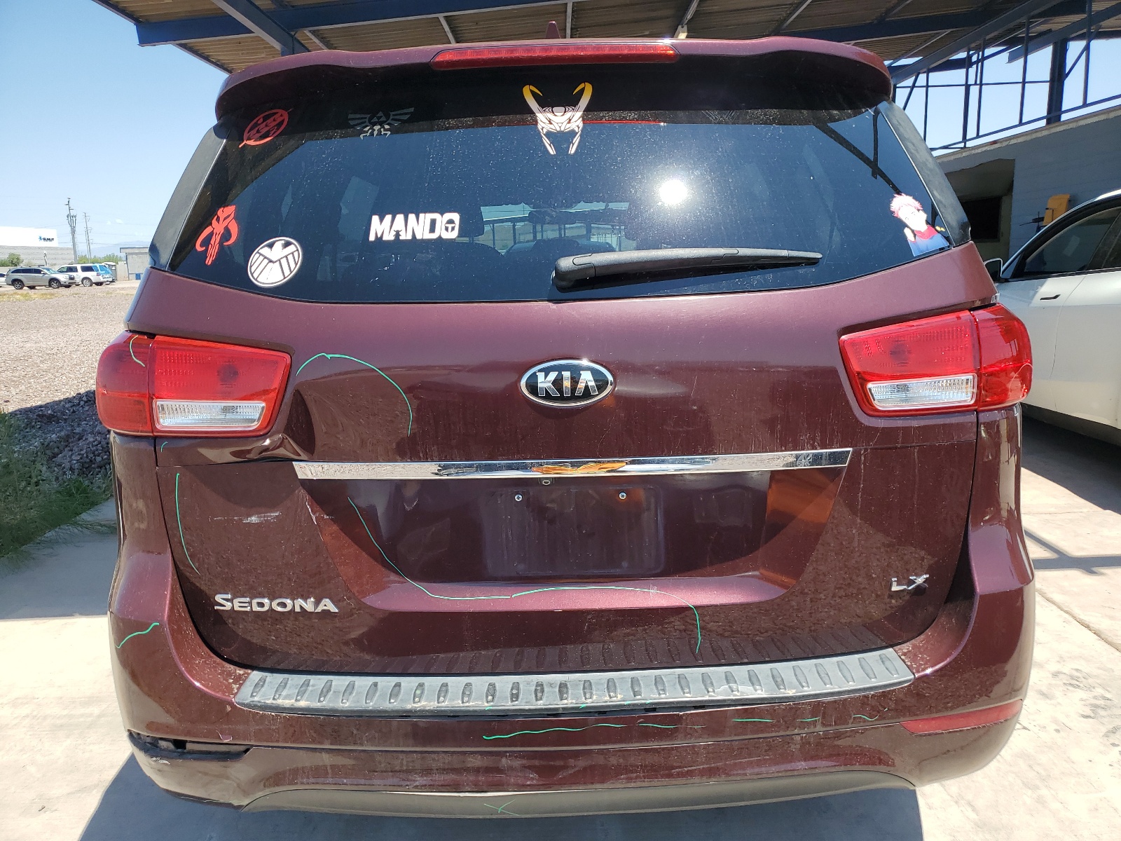 KNDMB5C12H6221475 2017 Kia Sedona Lx