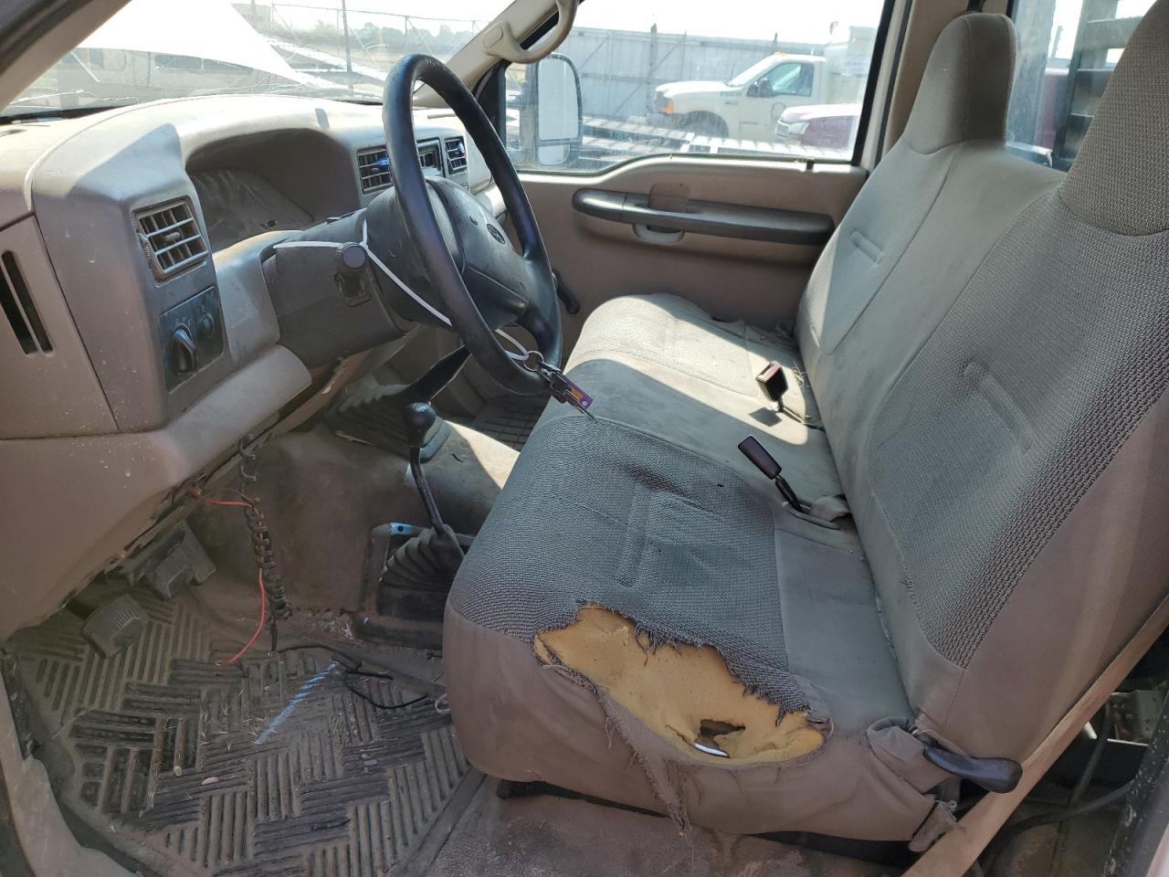 2002 Ford F350 Super Duty VIN: 1FDWF37F62EC19700 Lot: 64868824