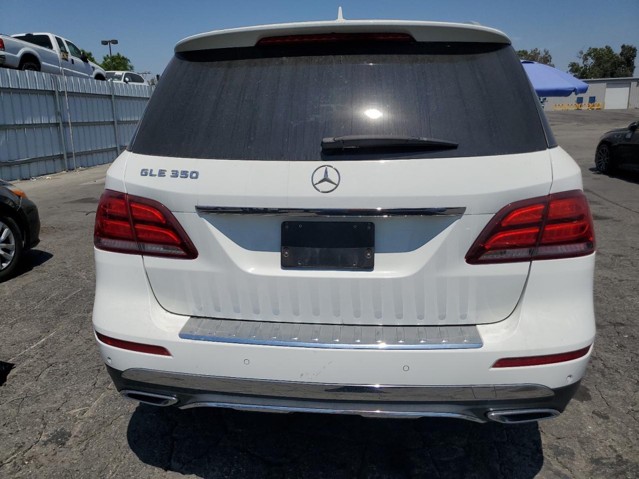 4JGDA5JB8JB082279 2018 Mercedes-Benz Gle 350