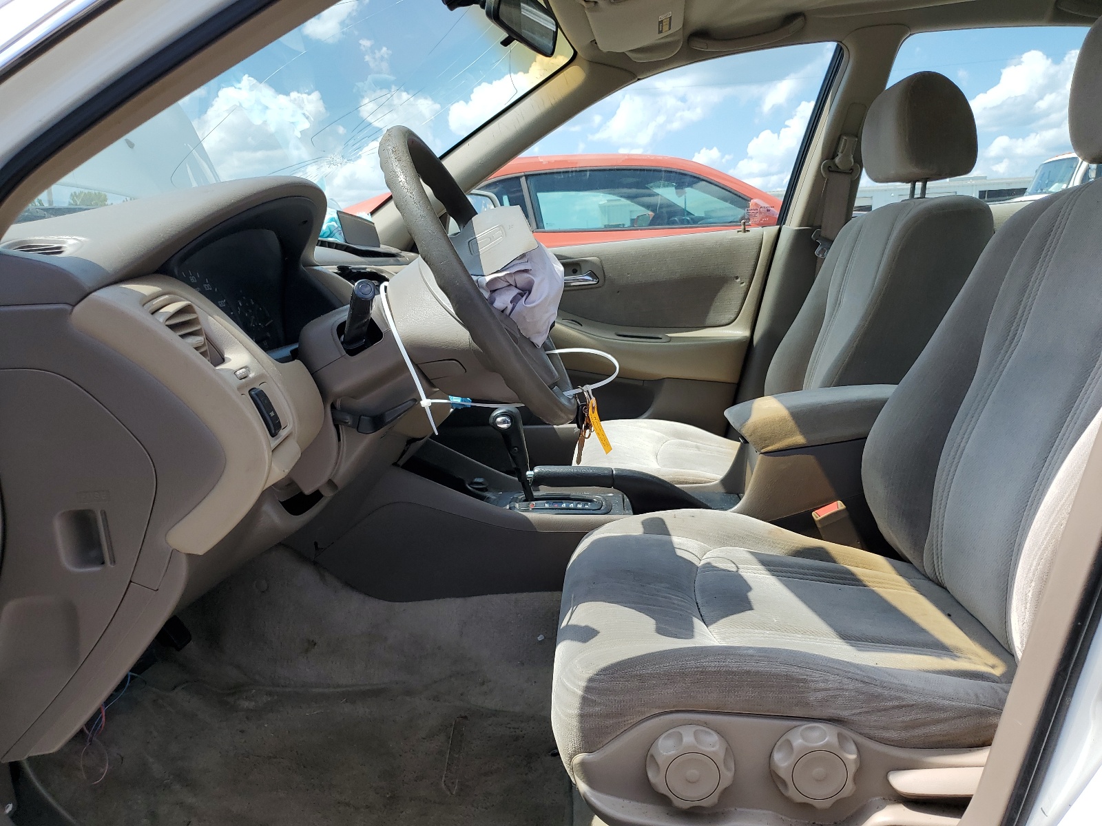 1HGCG5646XA158977 1999 Honda Accord Lx