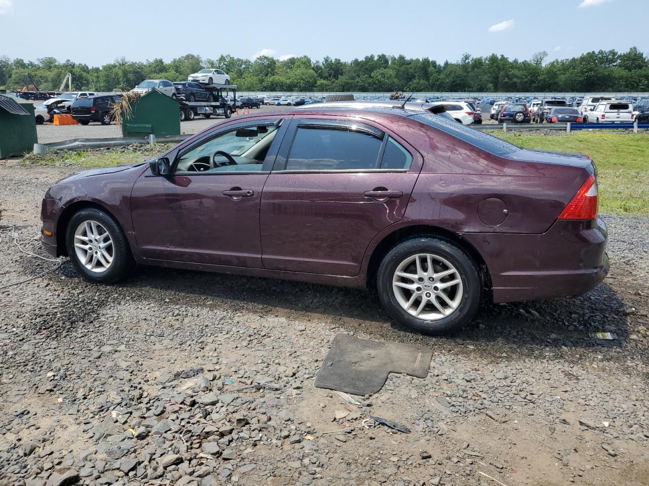 2011 Ford Fusion S VIN: 3FAHP0GAXBR322277 Lot: 63020644
