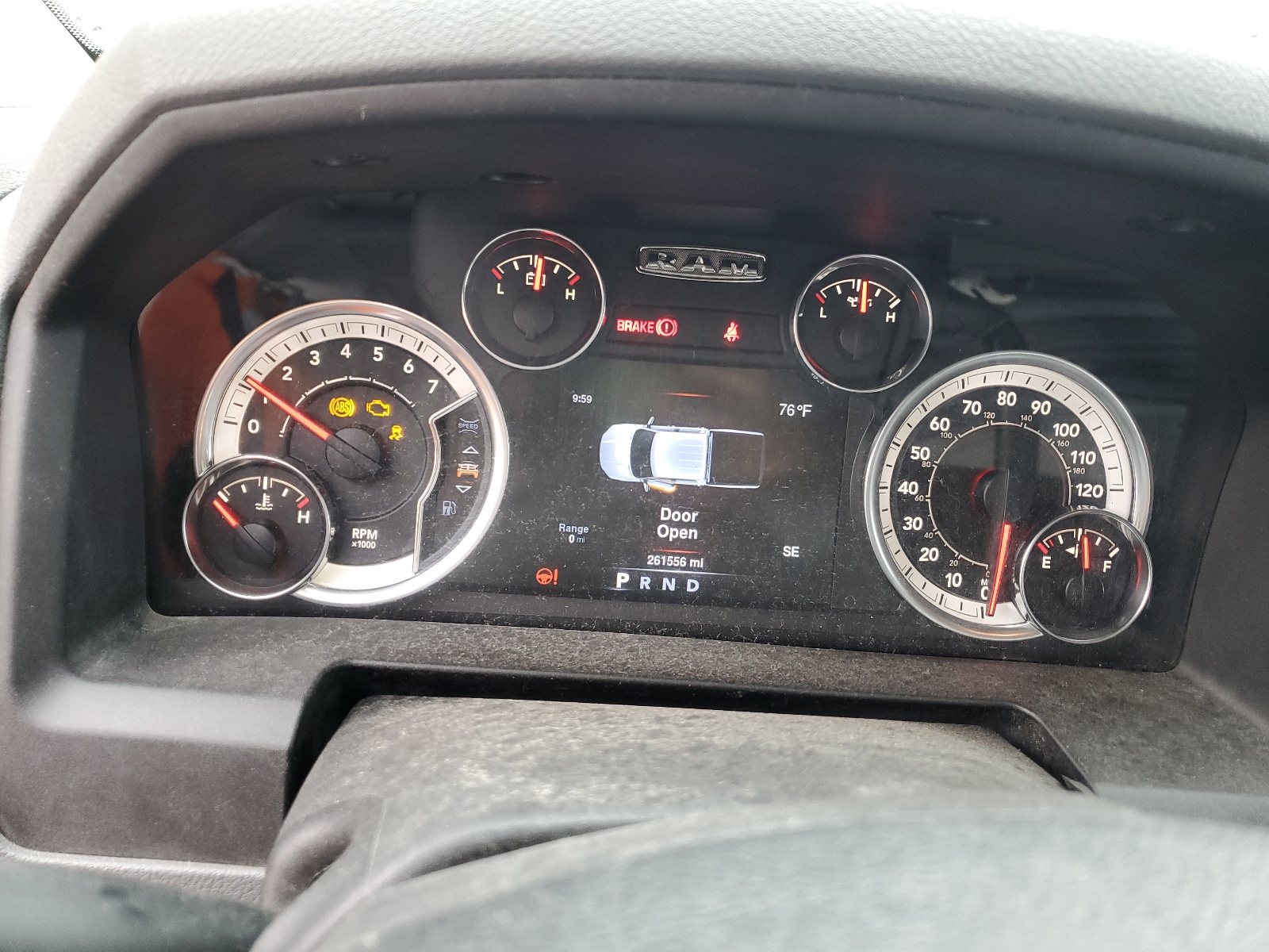 1C6RR6LT2DS589415 2013 Ram 1500 Slt