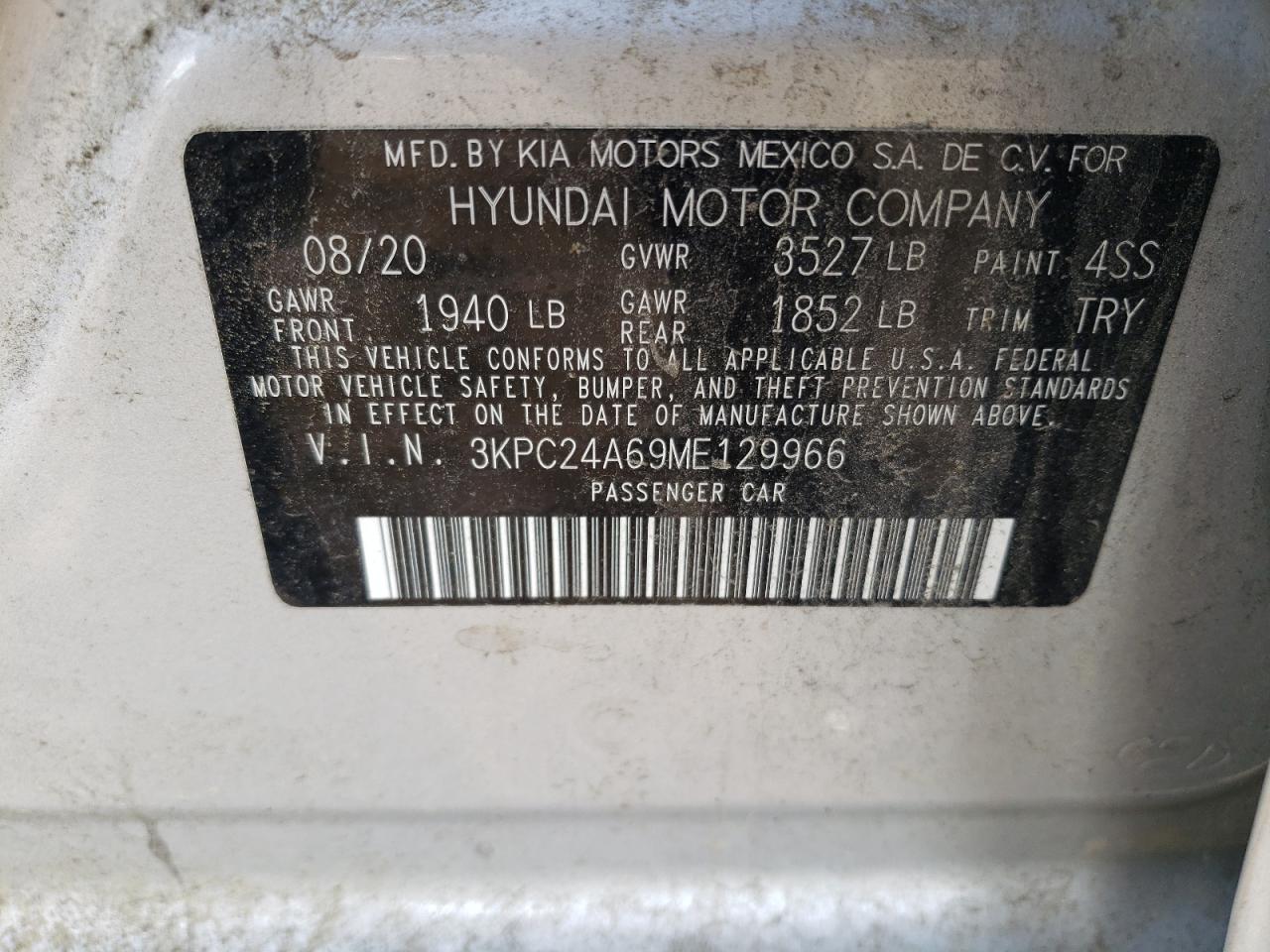 3KPC24A69ME129966 2021 Hyundai Accent Se